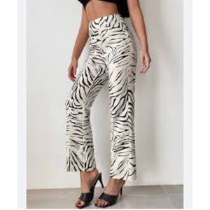 Zara Women's Zebra Stripe Wide Leg Trousers Size Small